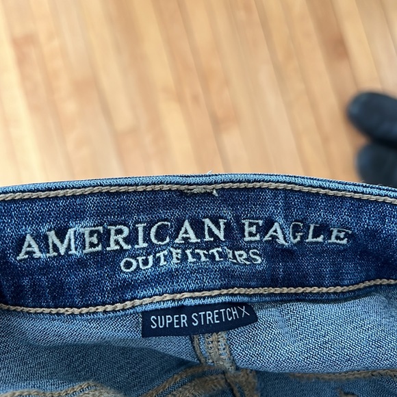 American Eagle Ripped Blue Skinny Jeans - Picture 5 of 5
